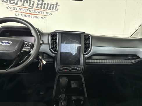 Used 2024 Ford Ranger XL w/ Trailer Tow Package image 19