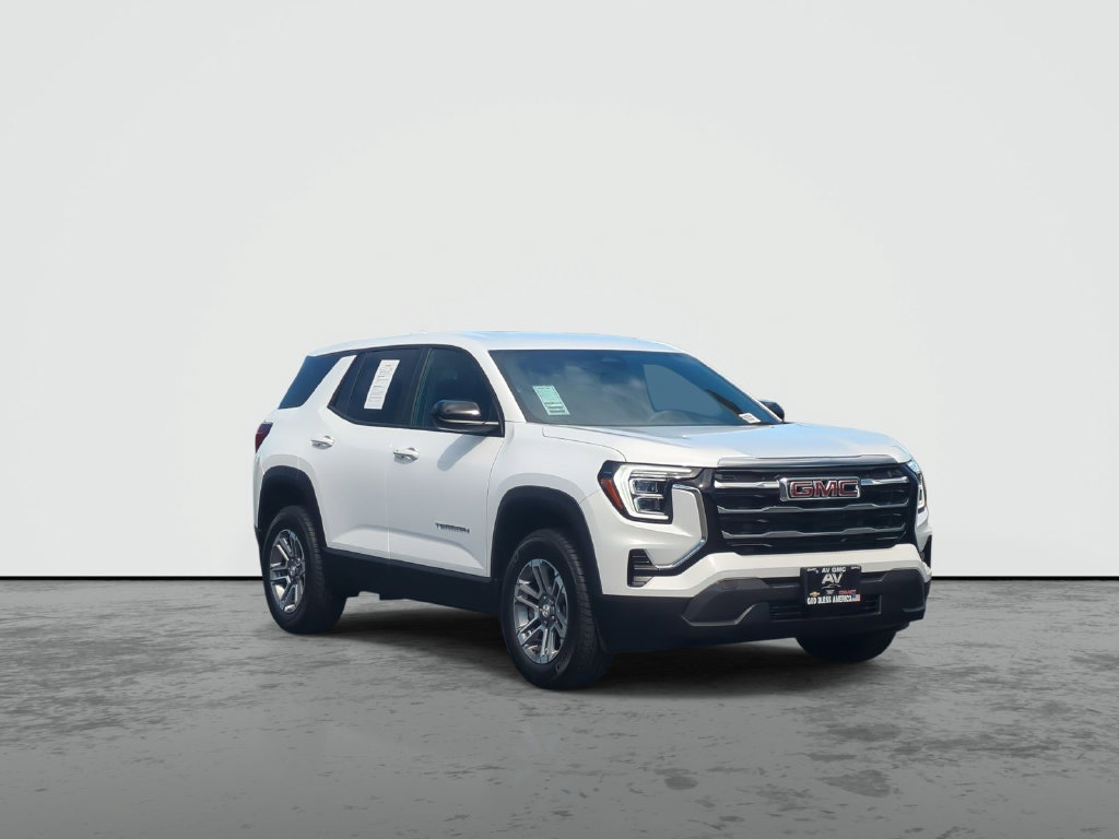Certified 2026 GMC Terrain Elevation AWD/4WD image 2