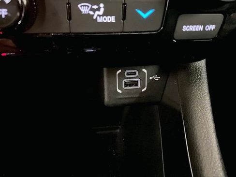 Used 2022 Jeep Compass Latitude w/ Convenience Group AWD/4WD image 31