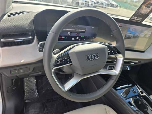 New 2026 Audi Q3 quattro 2.0T image 26