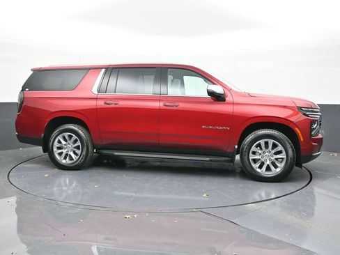 New 2025 Chevrolet Suburban Premier AWD/4WD image 13