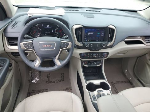 Certified 2023 GMC Terrain Denali w/ Denali Premium Package AWD/4WD image 17