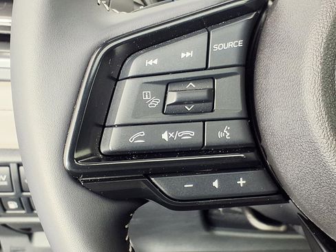 Used 2025 Subaru Forester Premium image 17