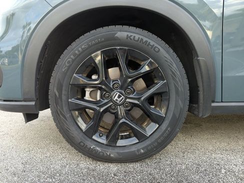 Used 2024 Honda HR-V Sport image 13