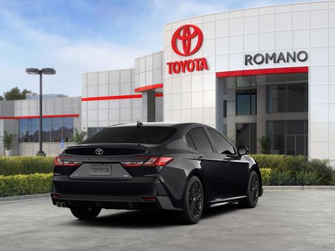 New 2026 Toyota Camry SE FWD image 9