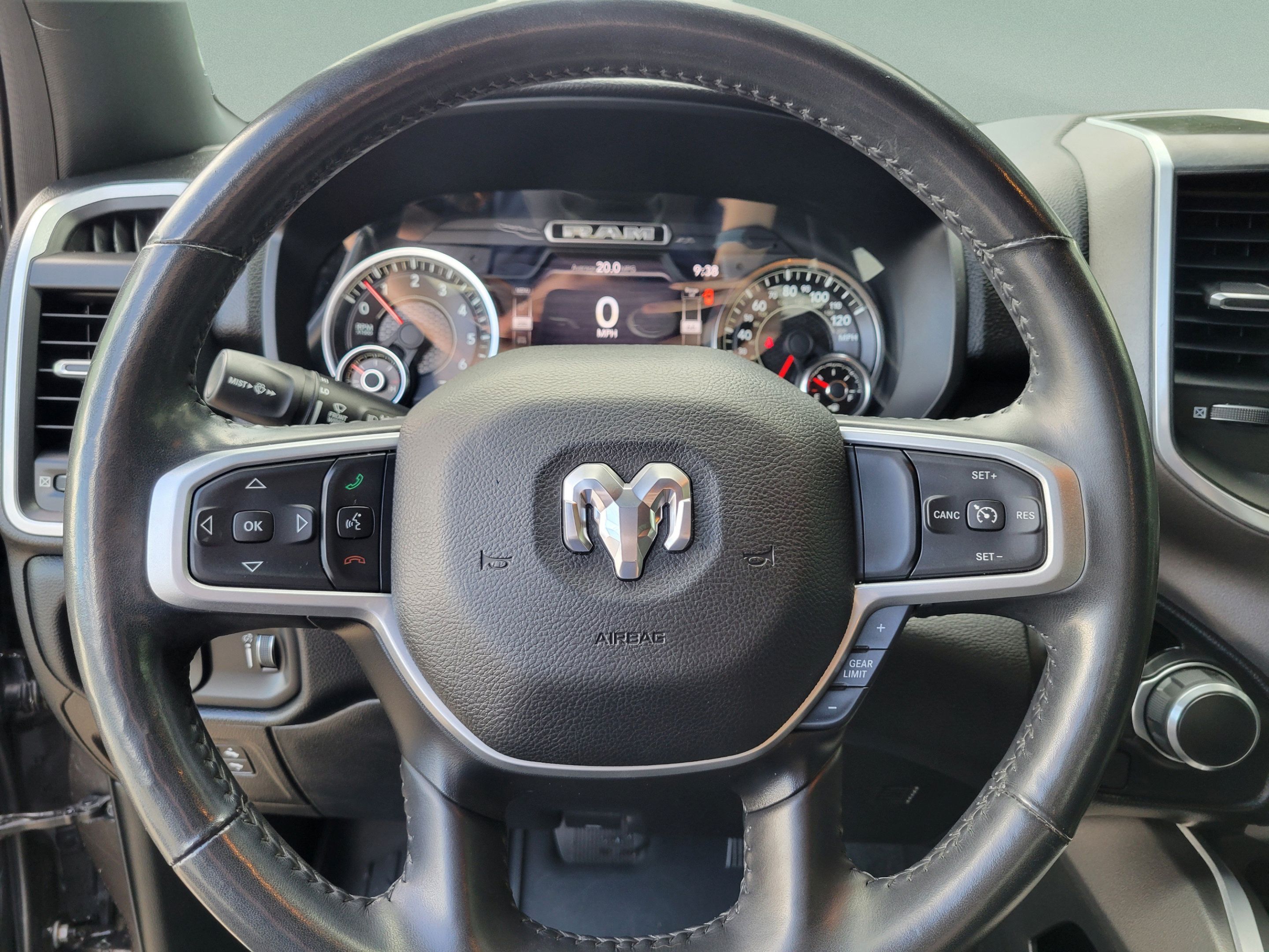 Used 2021 RAM 1500 Big Horn RWD image 16