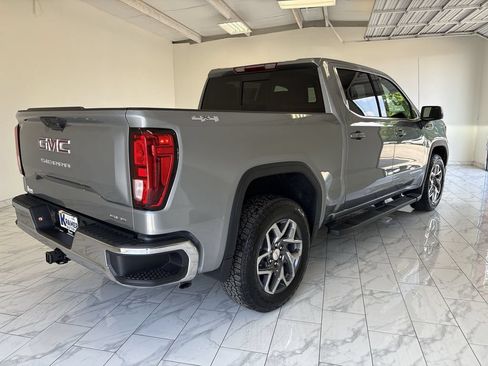 New 2026 GMC Sierra 1500 SLE w/ Preferred Package AWD/4WD image 8