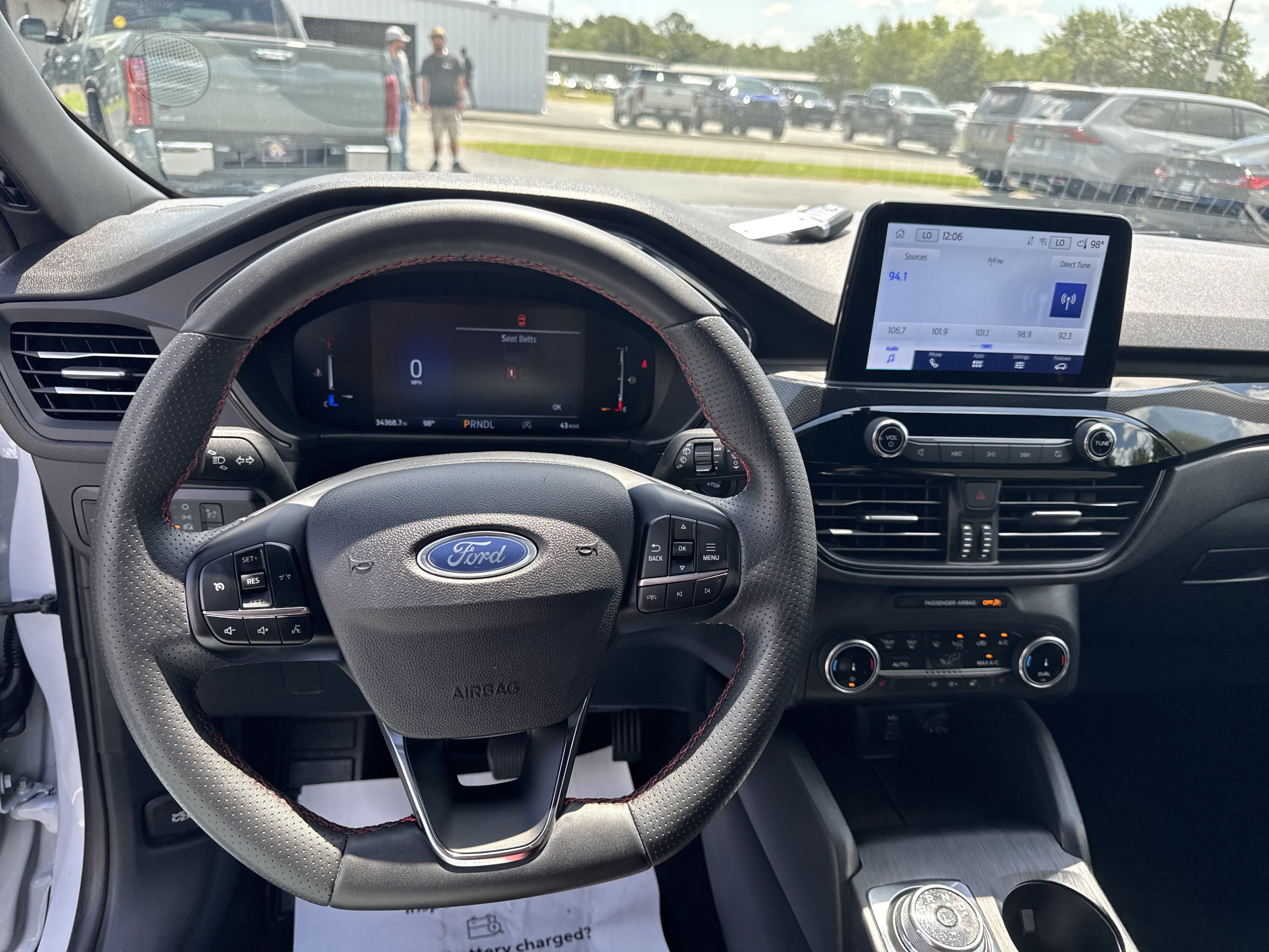 Used 2025 Ford Escape ST-Line Select AWD/4WD image 16