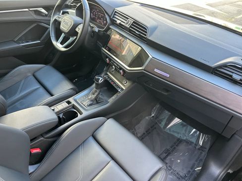 Used 2023 Audi Q3 2.0T Premium Plus w/ Premium Plus Package AWD/4WD image 16