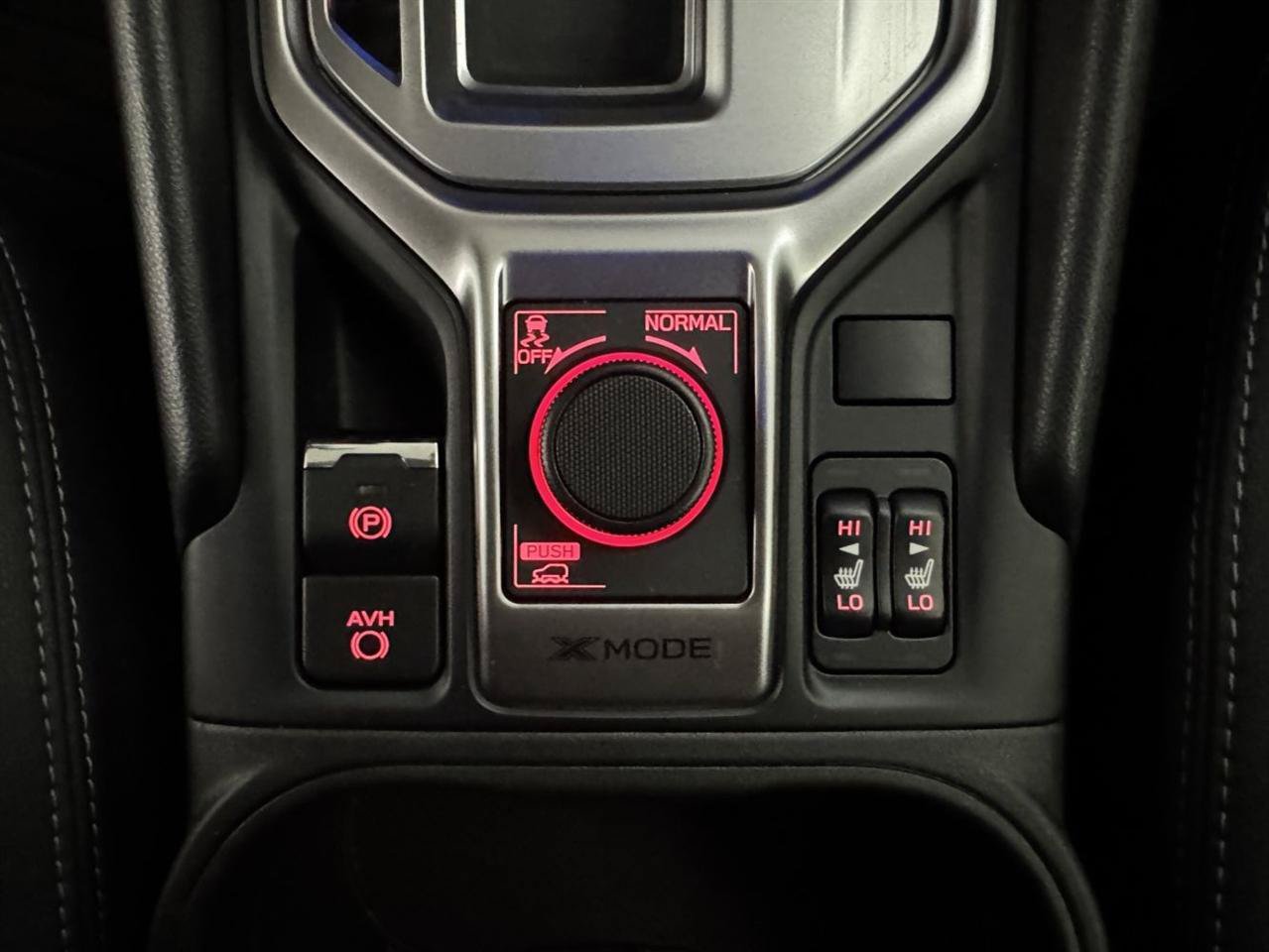 Used 2020 Subaru Forester Premium AWD/4WD image 19