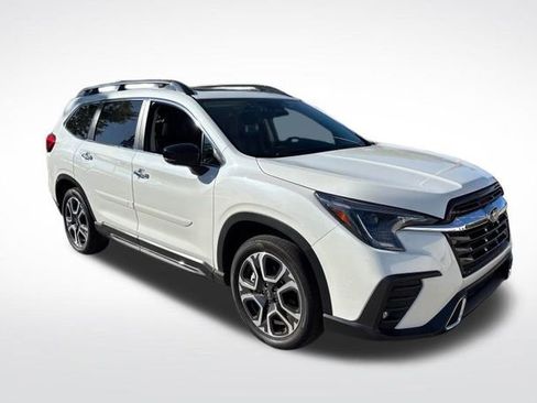 Used 2025 Subaru Ascent Touring w/ Popular Package #2 image 3