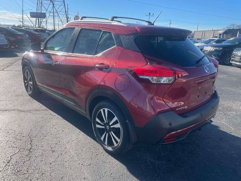 Used 2020 Nissan Kicks SR w/ SR Premium Package image 3