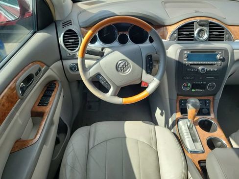 Used 2008 Buick Enclave CXL w/ Entertainment Package #2 FWD image 17