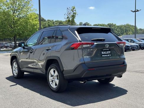 Used 2021 Toyota RAV4 XLE w/ Convenience Package AWD/4WD image 23