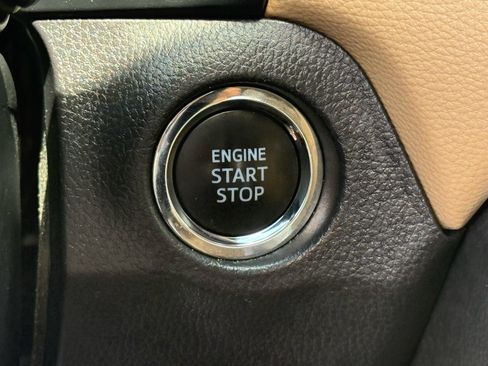 Used 2025 Toyota RAV4 XLE Premium FWD image 26