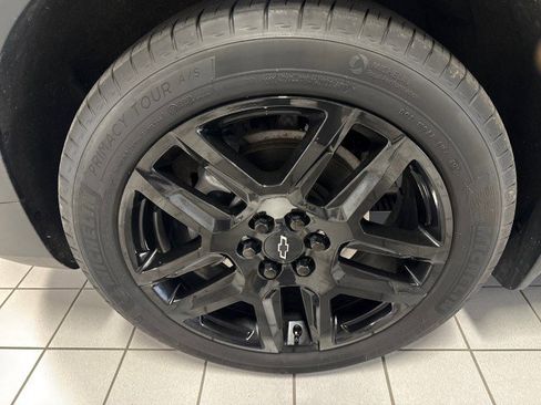 Used 2024 Chevrolet Blazer LT w/ LPO, Black Grille Bar Package image 12