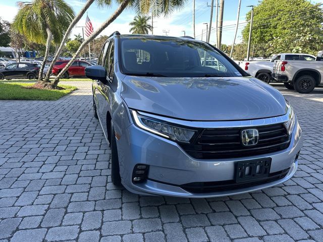 Used 2024 Honda Odyssey Elite image 17