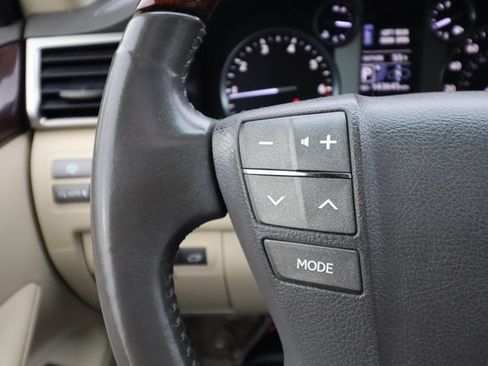 Used 2013 Lexus LX 570 4WD image 61