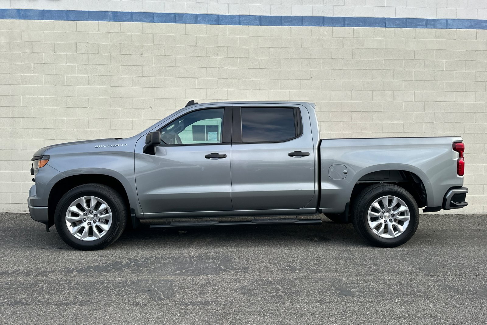 Certified 2023 Chevrolet Silverado 1500 Custom RWD image 7