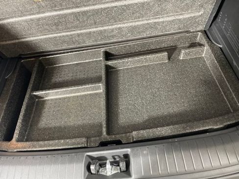 Used 2020 Hyundai Kona Limited AWD/4WD image 9