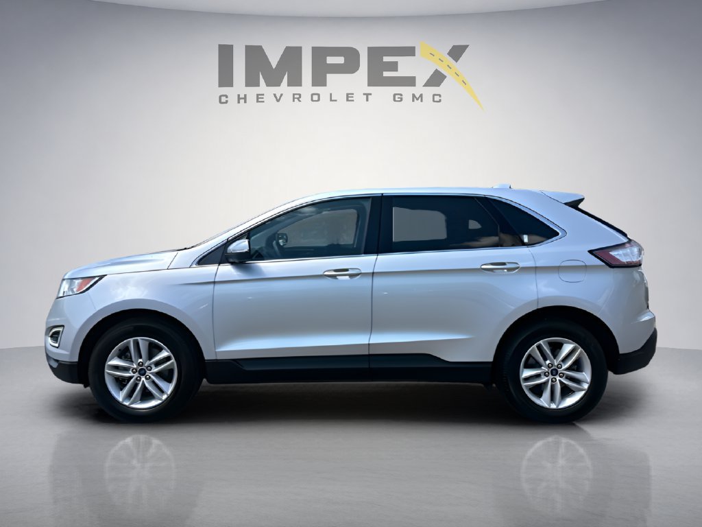 Used 2018 Ford Edge SEL FWD image 2