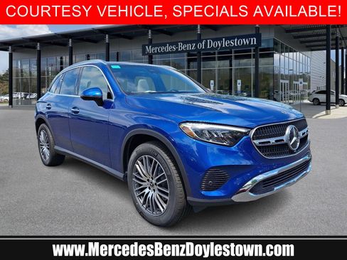 New 2025 Mercedes-Benz GLC 300 4MATIC image 1