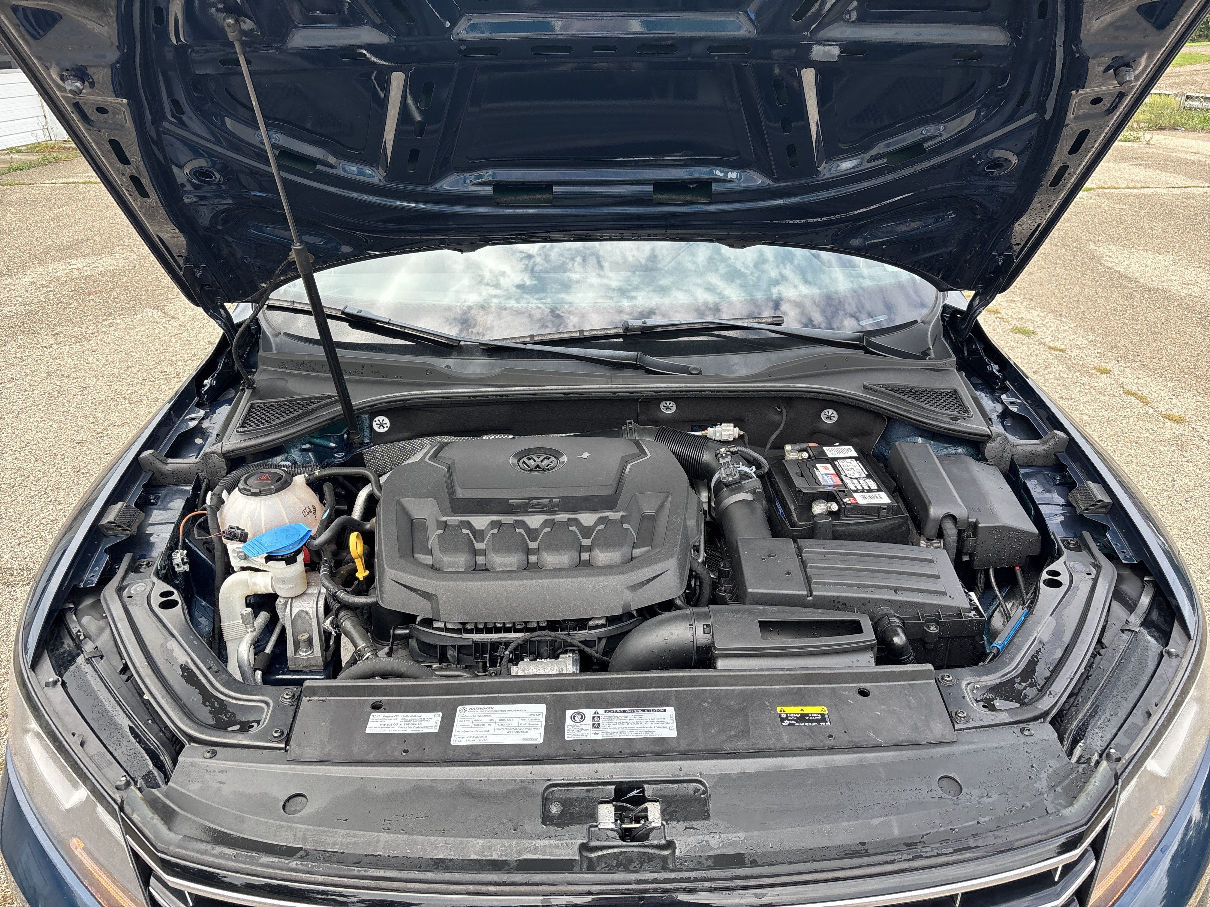 Used 2019 Volkswagen Passat 2.0T Wolfsburg w/ Wheels & Sunroof Package FWD image 13