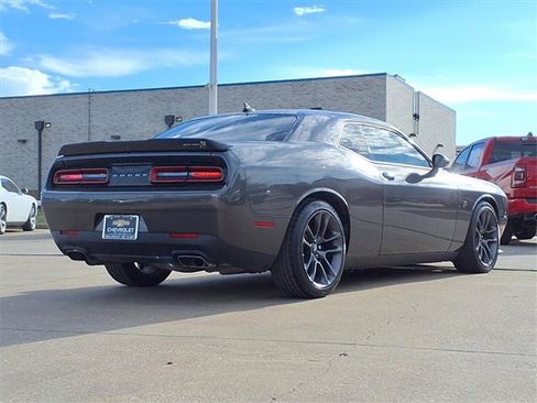 Used 2023 Dodge Challenger R/T Scat Pack w/ Shaker Package image 4