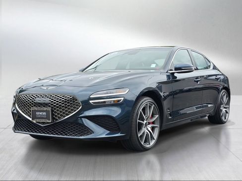 Used 2025 Genesis G70 2.5T AWD/4WD image 7