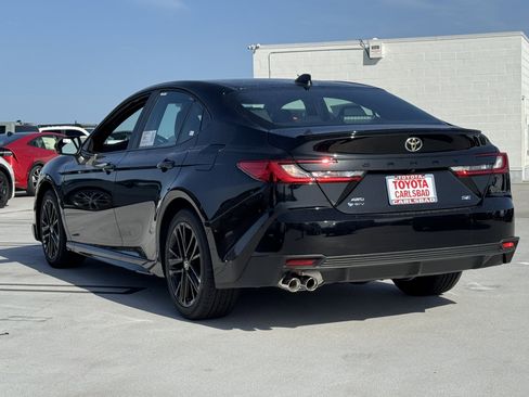 New 2026 Toyota Camry SE image 12