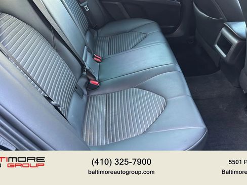 Used 2018 Toyota Camry SE image 22