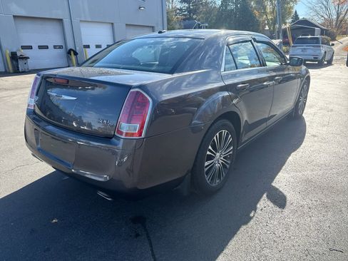Used 2013 Chrysler 300 S w/ Luxury Group image 3