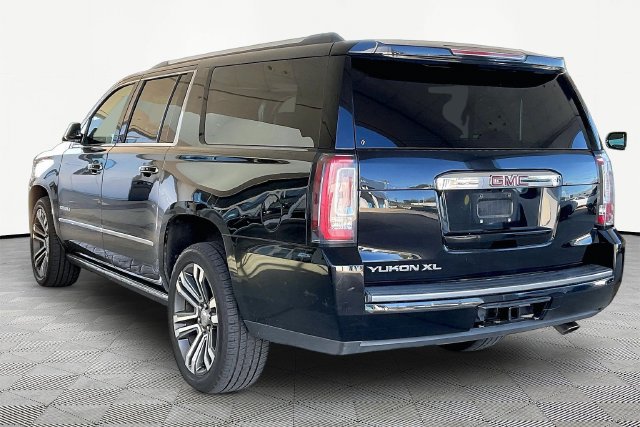 Used 2019 GMC Yukon XL Denali w/ Denali Ultimate Package AWD/4WD image 4