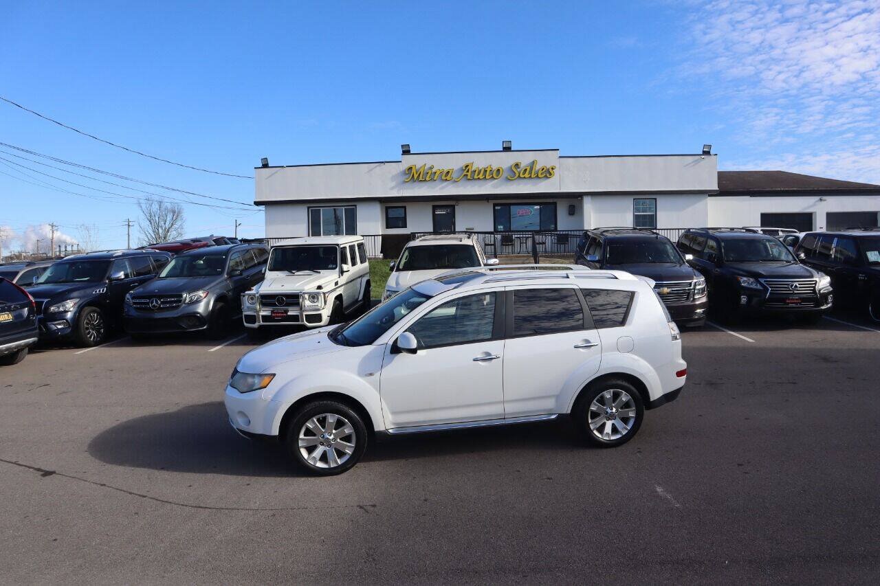Used 2008 Mitsubishi Outlander SE FWD image 3