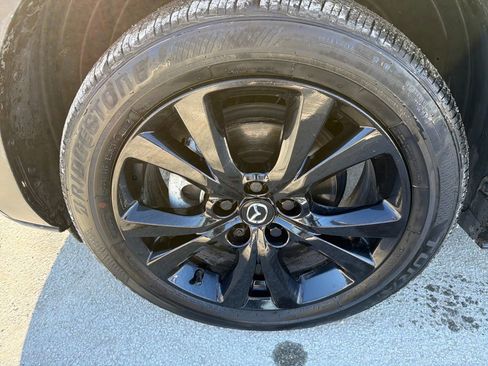 Used 2024 MAZDA CX-30 Carbon image 10