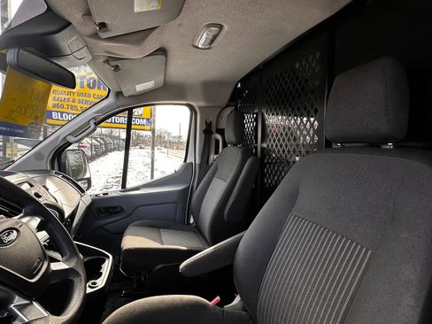 Used 2019 Ford Transit 250 130 Low Roof w/ Exterior Upgrade Package image 17