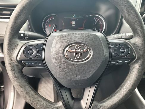 Used 2024 Toyota RAV4 XLE w/ Convenience Package FWD image 27