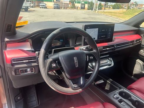 Used 2023 Lincoln Corsair Grand Touring w/ Equipment Group 302A AWD/4WD image 12