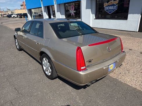 Used 2006 Cadillac DTS FWD image 11