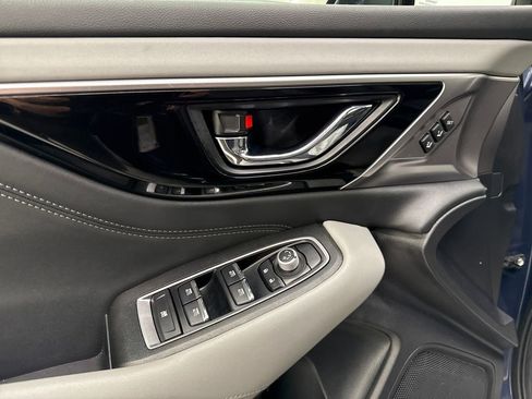 Used 2024 Subaru Outback Limited image 12