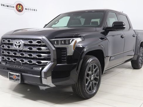 Used 2024 Toyota Tundra Platinum image 5