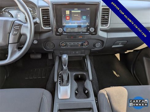 Used 2022 Nissan Frontier SV image 7
