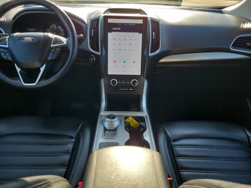 Used 2023 Ford Edge SEL AWD/4WD image 14
