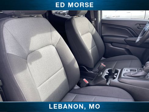 Used 2024 Chevrolet Colorado W/T image 25