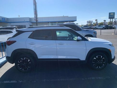 Used 2023 Chevrolet TrailBlazer LT FWD image 5