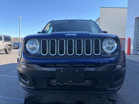 Used 2018 Jeep Renegade Sport w/ Power & Air Group image 2