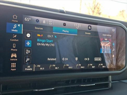 Certified 2025 Jeep Wrangler Unlimited Rubicon image 29