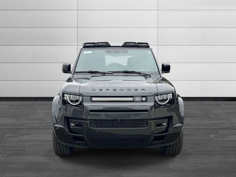New 2026 Land Rover Defender 130 X-Dynamic SE AWD/4WD image 8