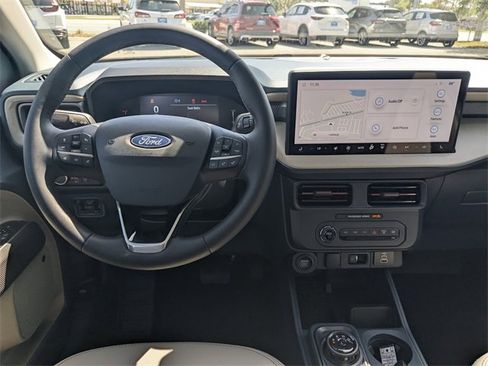 New 2025 Ford Maverick Lariat w/ 4K Tow Package image 5