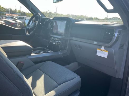 New 2026 Ford F150 XLT w/ Equipment Group 302A MID AWD/4WD image 11